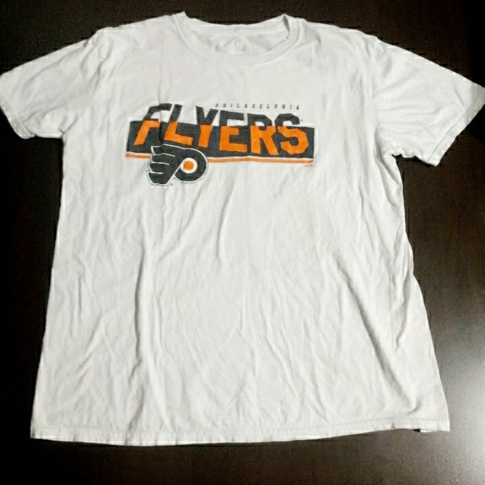 Flyers T shirt Made By Fanatics
